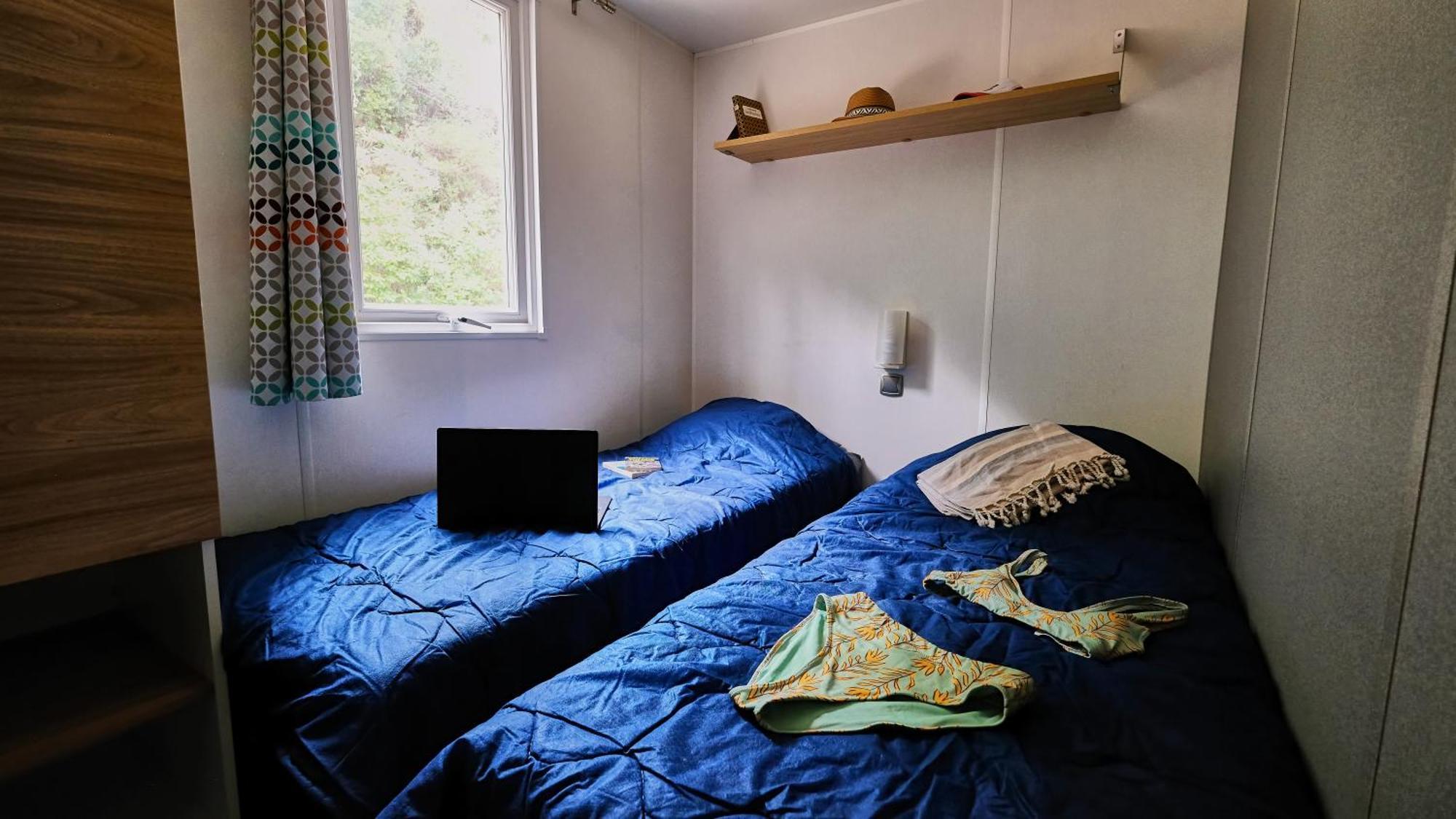 Orgon Camping De La Vallee Heureuse מראה חיצוני תמונה